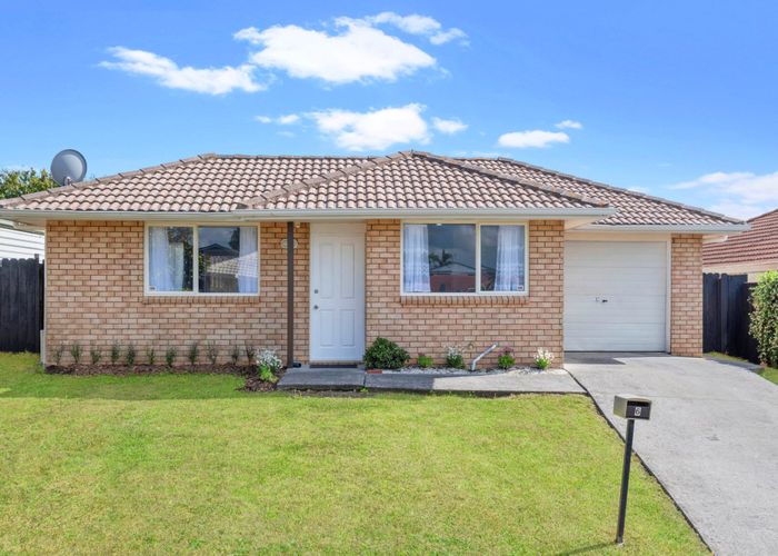  at 6 Piriti Place, Weymouth, Auckland