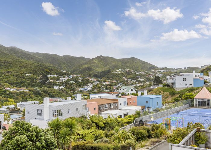  at 17 Saddleback Grove, Karori, Wellington