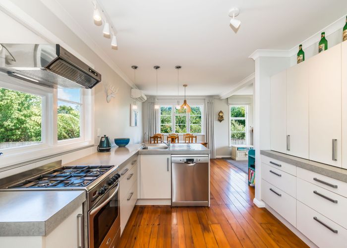  at 118 Raumati Road, Raumati Beach, Kapiti Coast, Wellington