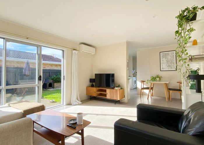  at 2/23 Boyd Ave, Royal Oak, Auckland City, Auckland