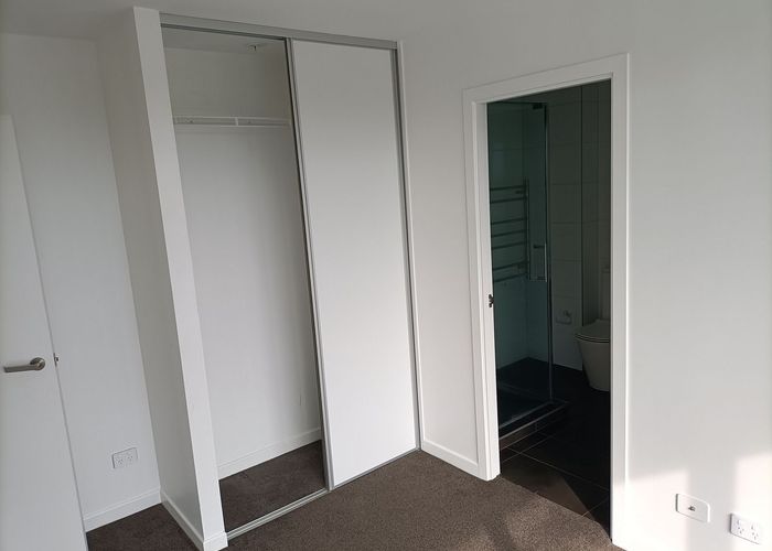  at 311/8 Lakewood Court, Manukau, Manukau City, Auckland