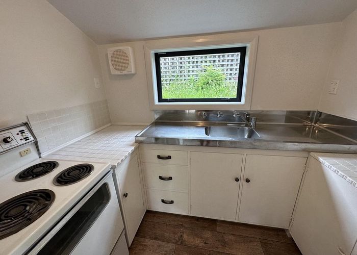  at 12 Arawa Street, Raumati Beach, Paraparaumu