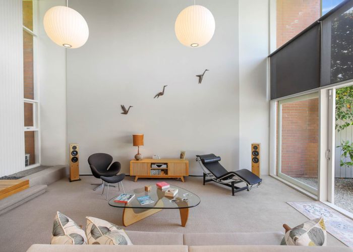  at 4 Frank Place, Hillpark, Auckland