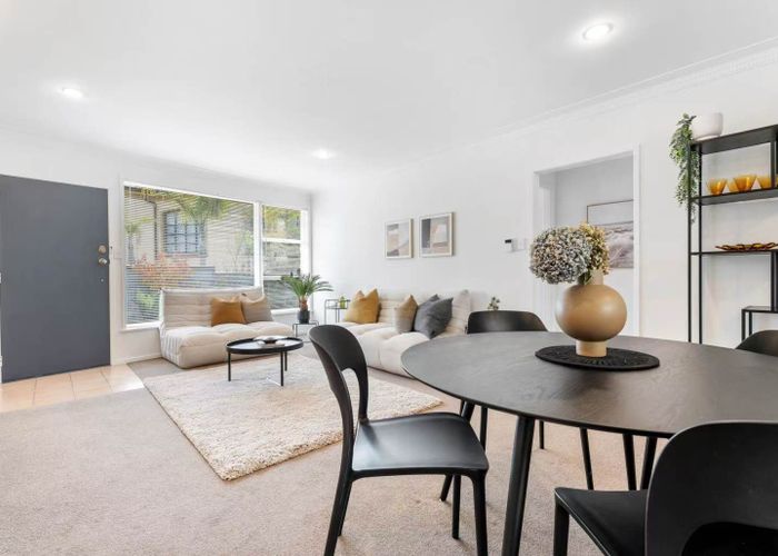  at 2/29 Dudley Road, Mission Bay, Auckland City, Auckland