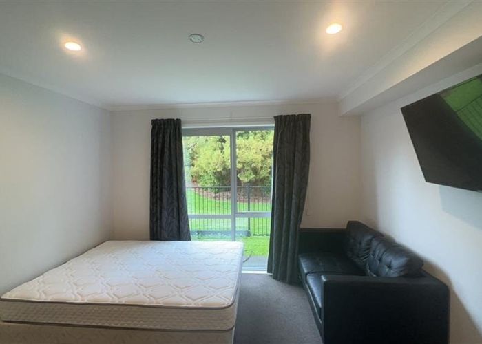  at 4/9 Hibiscus Avenue (Room A), Hamilton Lake, Hamilton, Waikato