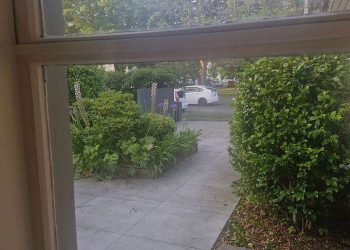  at 1/208 Bealey Avenue, City Centre, Christchurch City, Canterbury