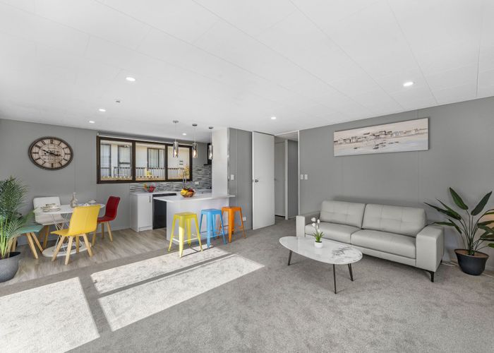  at 2/34 Ferndale Road, Mount Wellington, Auckland City, Auckland
