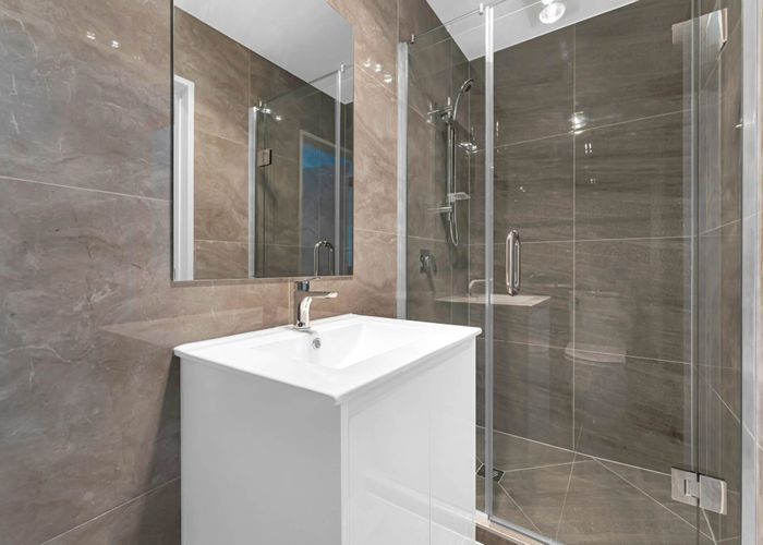  at 15D Mckean Avenue, Manurewa, Manukau City, Auckland