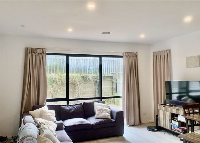  at 14 Johnston Road, Mount Wellington, Auckland City, Auckland