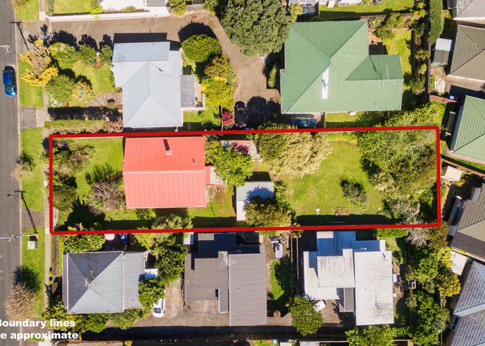  at 36 Heretaunga Avenue, Onehunga, Auckland