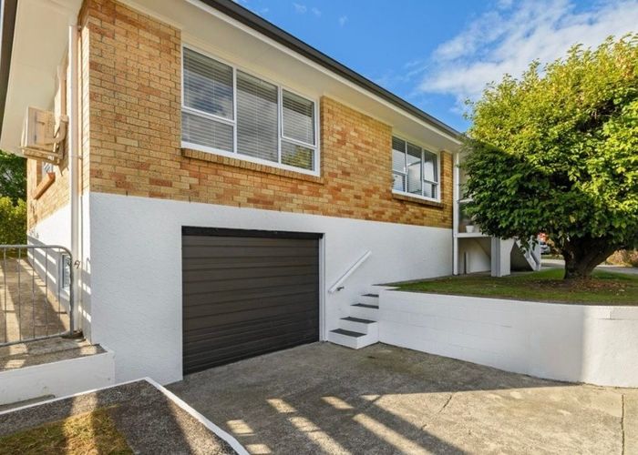 at 24 Warwick Place, Brookfield, Tauranga, Bay Of Plenty