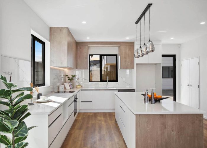  at Lot 1/15 Mervan Street, Mangere East, Manukau City, Auckland