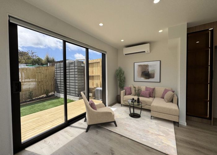  at 1/36 Fairdale Place, Birkdale, North Shore City, Auckland