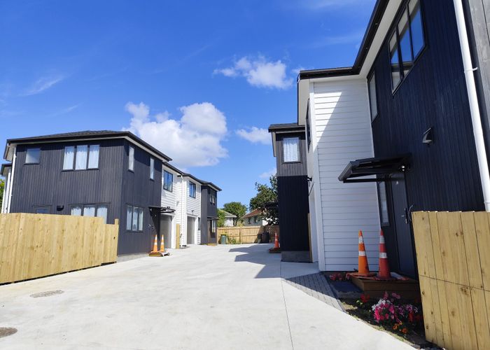  at 6 HALFORD PLACE, Glen Innes, Auckland City, Auckland