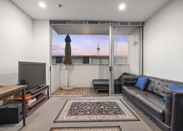 at 203/22 Fisher-Point Drive, Freemans Bay, Auckland City, Auckland