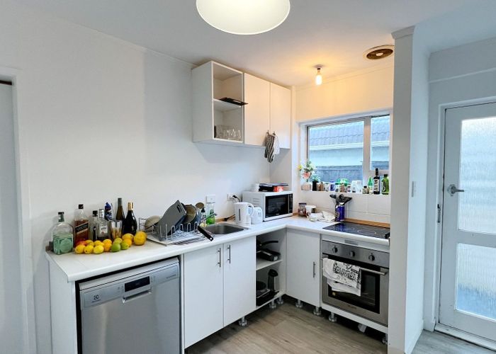  at 4A Burns Avenue, Takapuna, North Shore City, Auckland