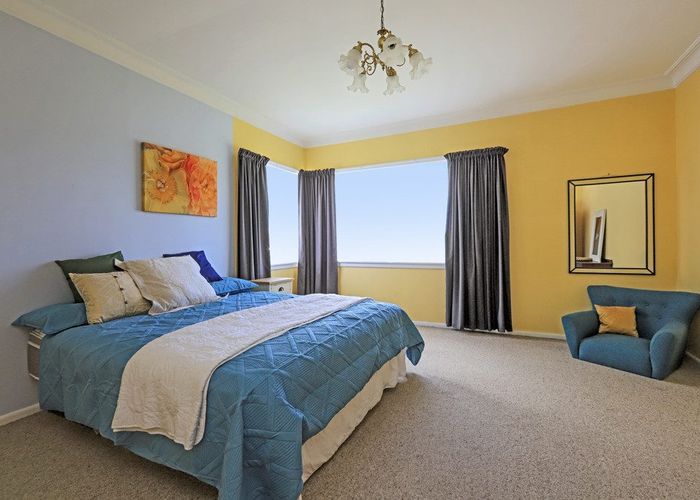  at 215 Mayfair Avenue, Mayfair, Hastings