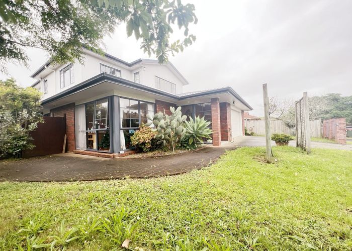  at 21 Dianne Louise, Bucklands Beach, Manukau City, Auckland