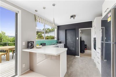  at 31 Spinnaker Drive, Whitby, Porirua
