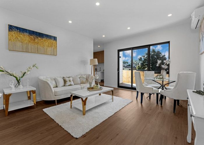  at Lot 4/196 Royal Road, Massey, Waitakere City, Auckland
