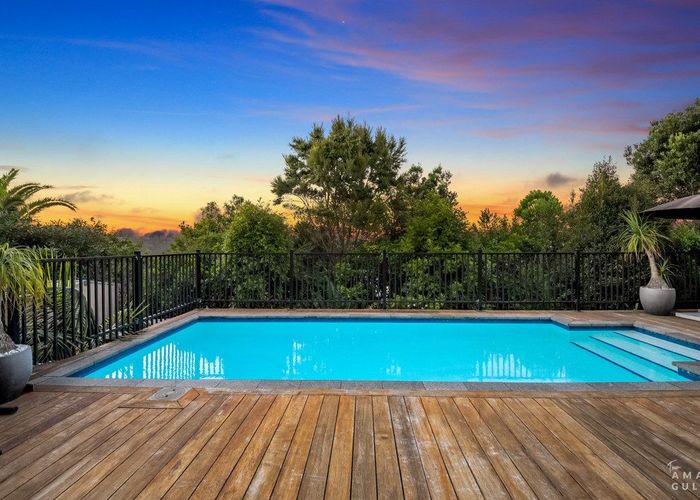  at 17 Rangi Avenue, Schnapper Rock, North Shore City, Auckland