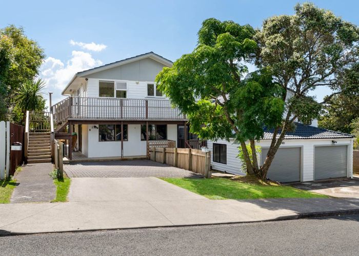  at 17 Lemnos Place, Titirangi, Waitakere City, Auckland