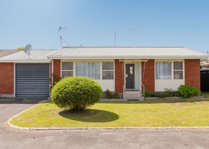  at 2/717 Cameron Road, Tauranga South, Tauranga