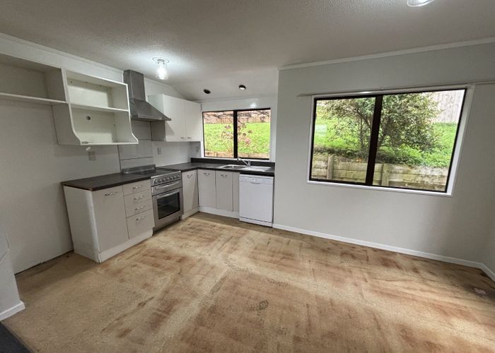  at 22 Albatross Close, Whitby, Porirua, Wellington