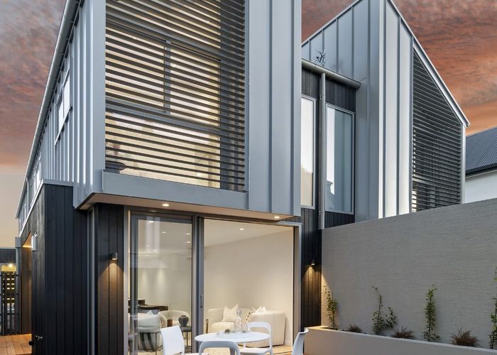 at 2/29 Melrose Street, City Centre, Christchurch City, Canterbury