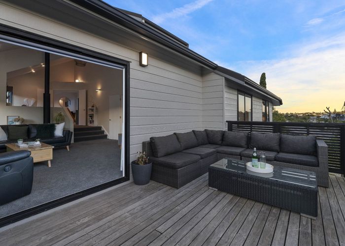  at 1/14 Marigold Place, Mairangi Bay, Auckland
