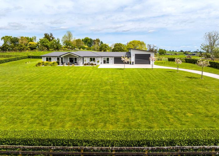  at 1/3116 Cambridge Road, Rotoorangi
