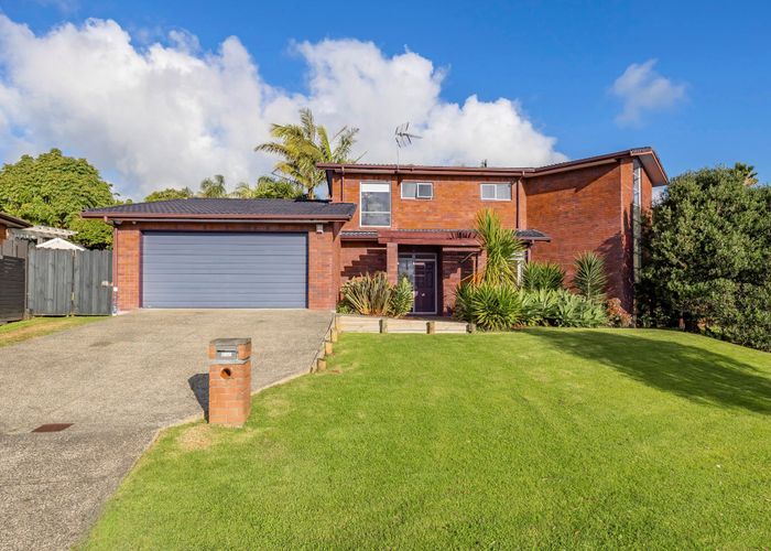  at 5 Driftwood Drive, Red Beach, Red Beach