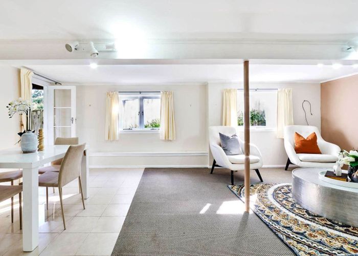  at 62 Lyons Avenue, Murrays Bay, Auckland
