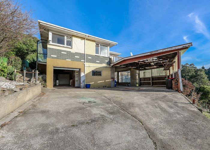  at 42 Roy Crescent, Concord, Dunedin