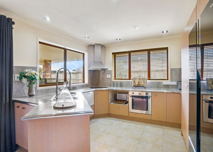  at 593 Great South Road, Rosehill, Papakura