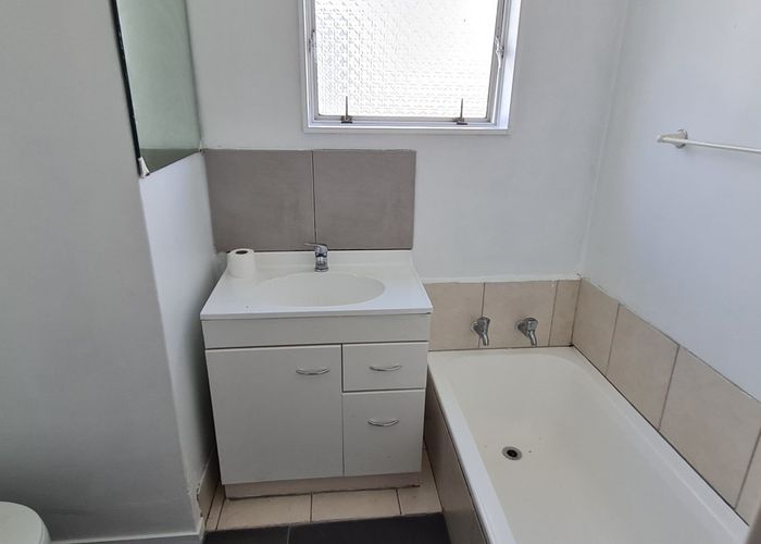  at 60 Percy Dyett Drive, Karori, Wellington, Wellington