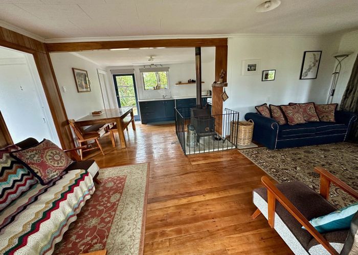  at 2 Hunter Street, Karamea, Buller, West Coast