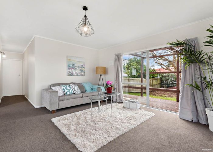  at 24 Justin Place, Te Atatu Peninsula, Auckland