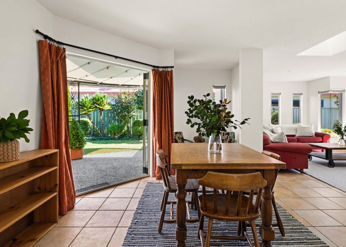  at 2 Queens Walk, Taradale, Napier, Hawke's Bay