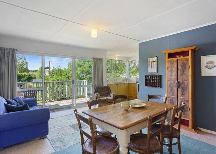  at 3 Arthur Street, Waikawa Beach, Manakau