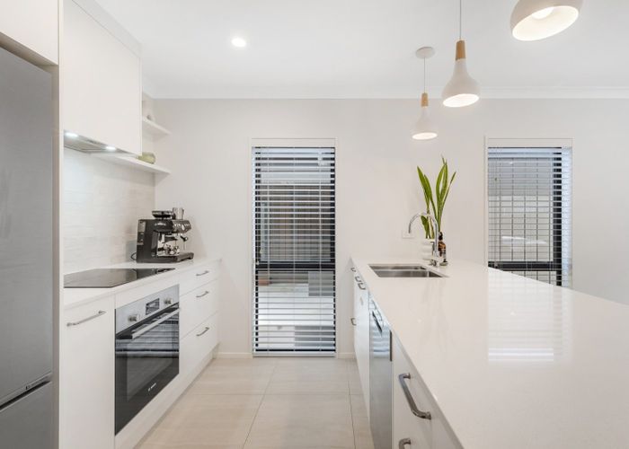  at 16B Cairngorm Place, Highland Park, Manukau City, Auckland