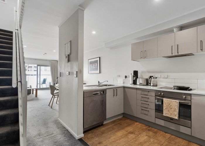  at 16/1 Akiraho Street, Mount Eden, Auckland City, Auckland