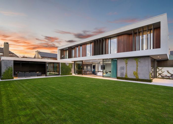  at 48 Clissold Street, Merivale, Christchurch City, Canterbury