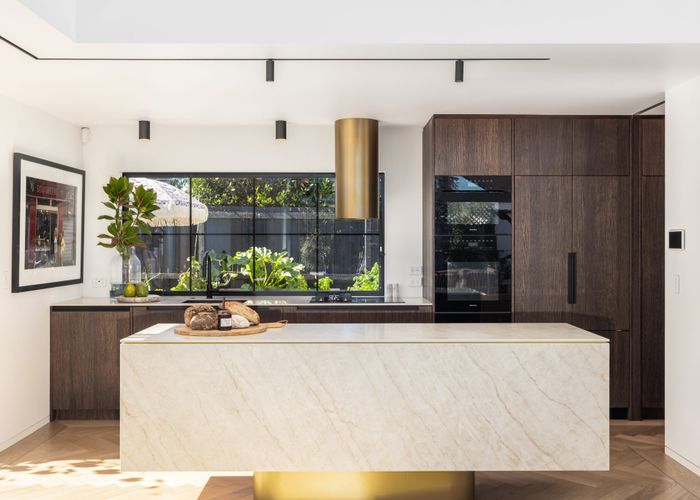  at 2/93 Rugby Street, Merivale, Christchurch