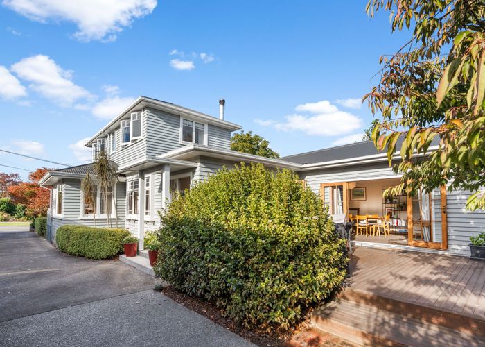  at 9 Cashmere View Street, Somerfield, Christchurch