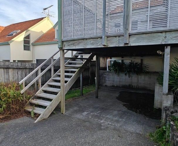  at 72 Nile Road, Milford, North Shore City, Auckland