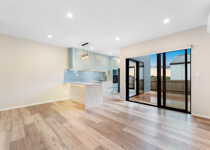  at 8 Kokotea Road, Massey, Waitakere City, Auckland
