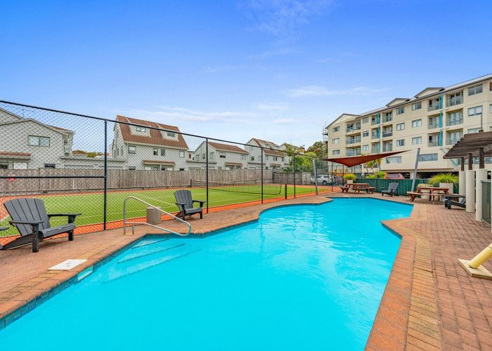  at 27/3C Harrison Road, Mount Wellington, Auckland City, Auckland