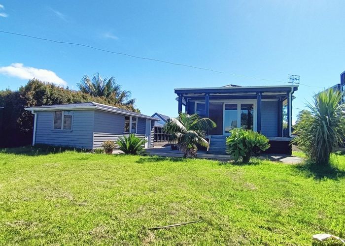  at 20 Pirangi Street, Point England, Auckland