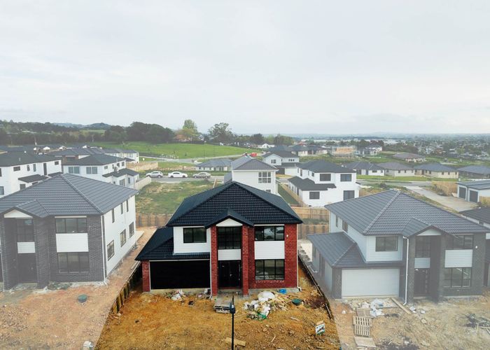  at 27 Te Aramanu Crescent, Papakura, Papakura